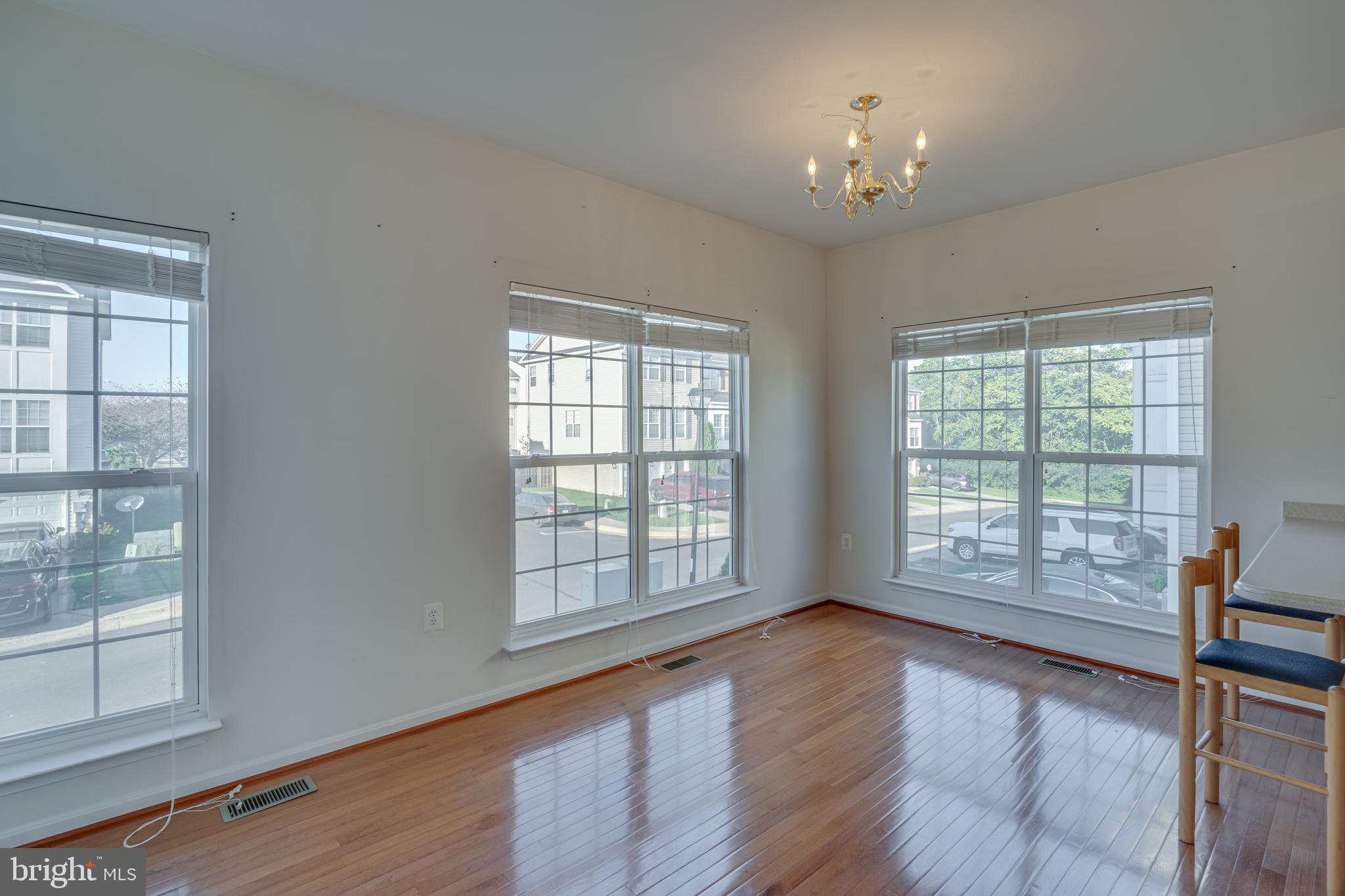 LEE'S RIDGE - Residential