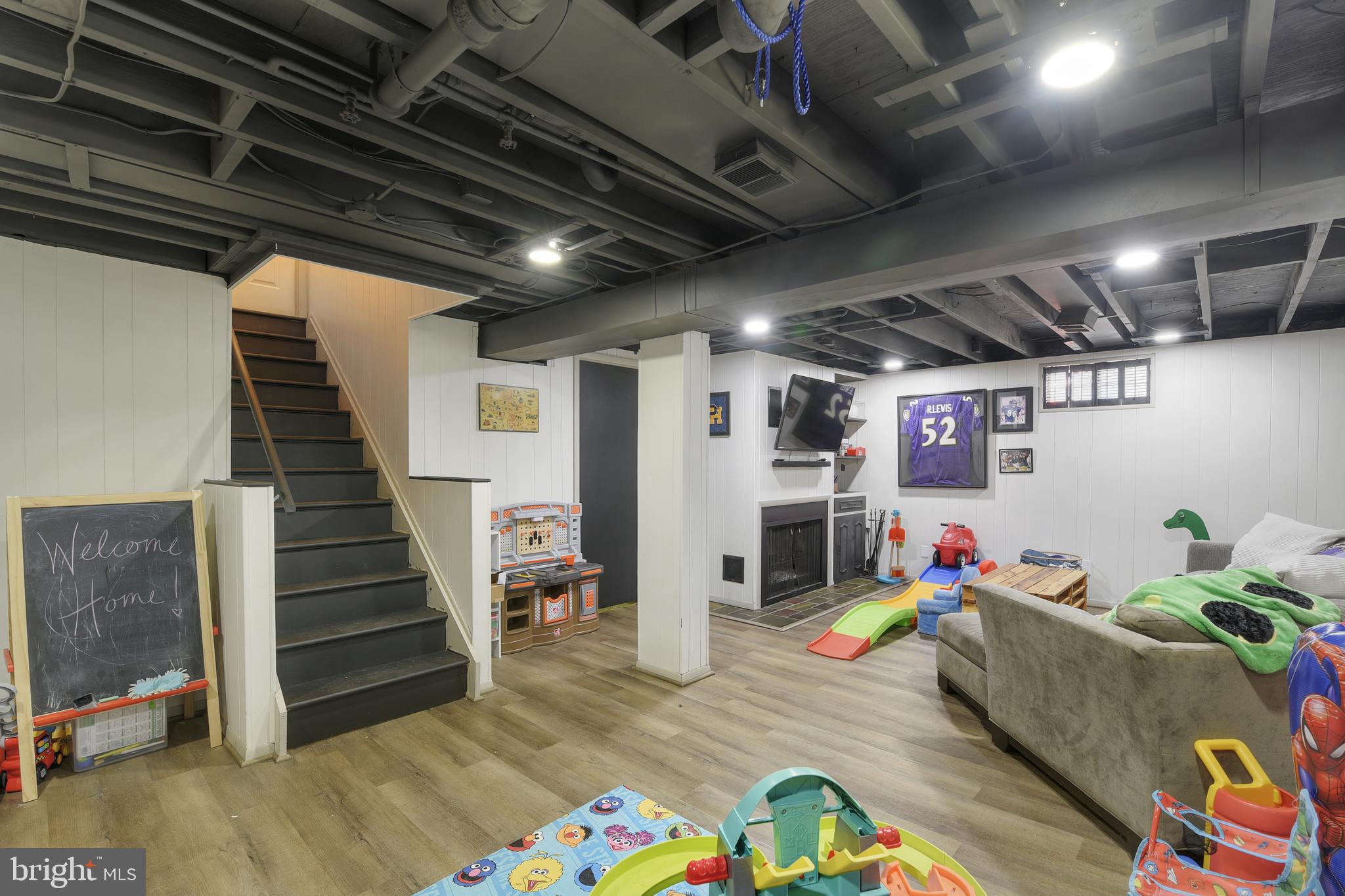 THE HIGHLANDS - Residential