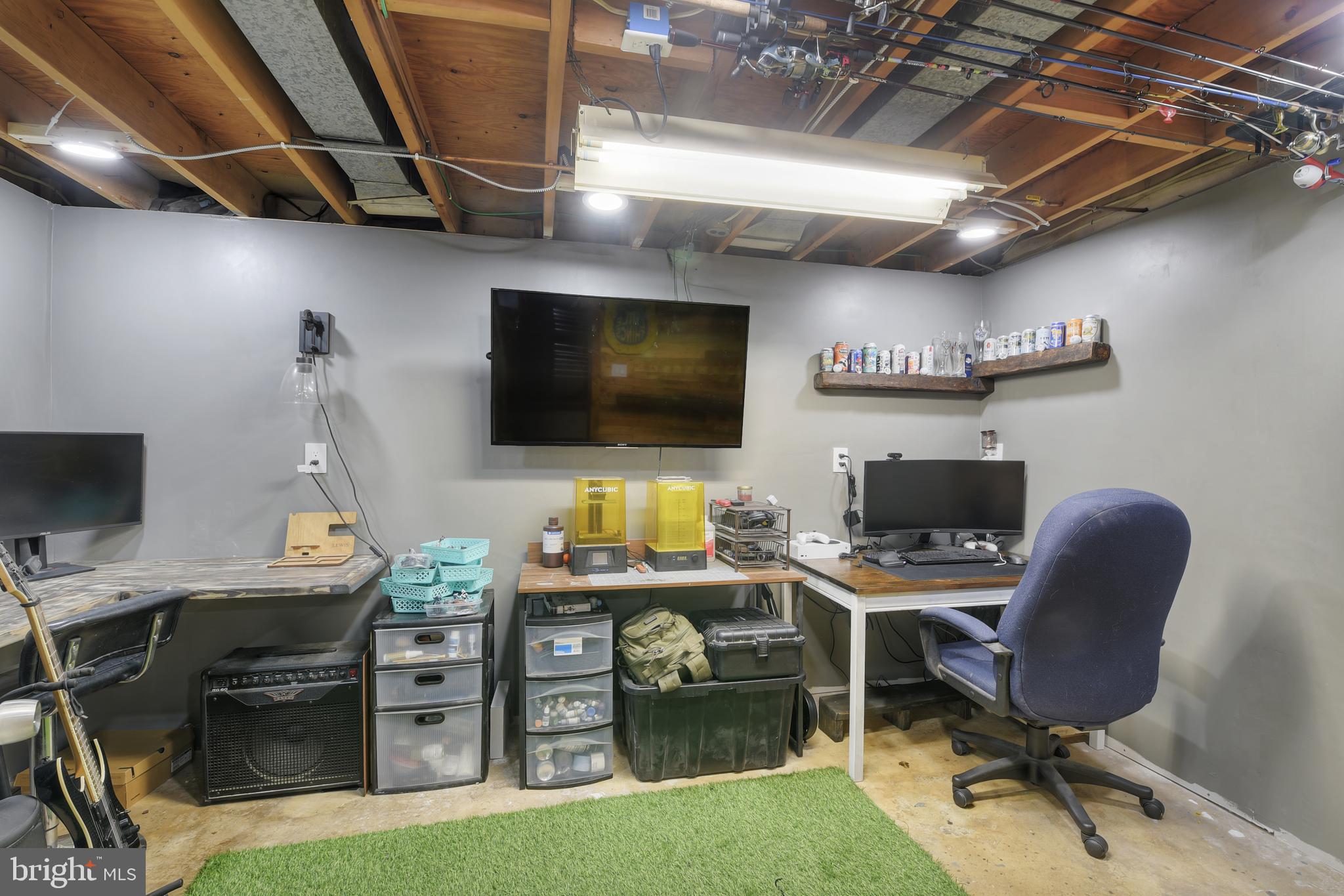 THE HIGHLANDS - Residential