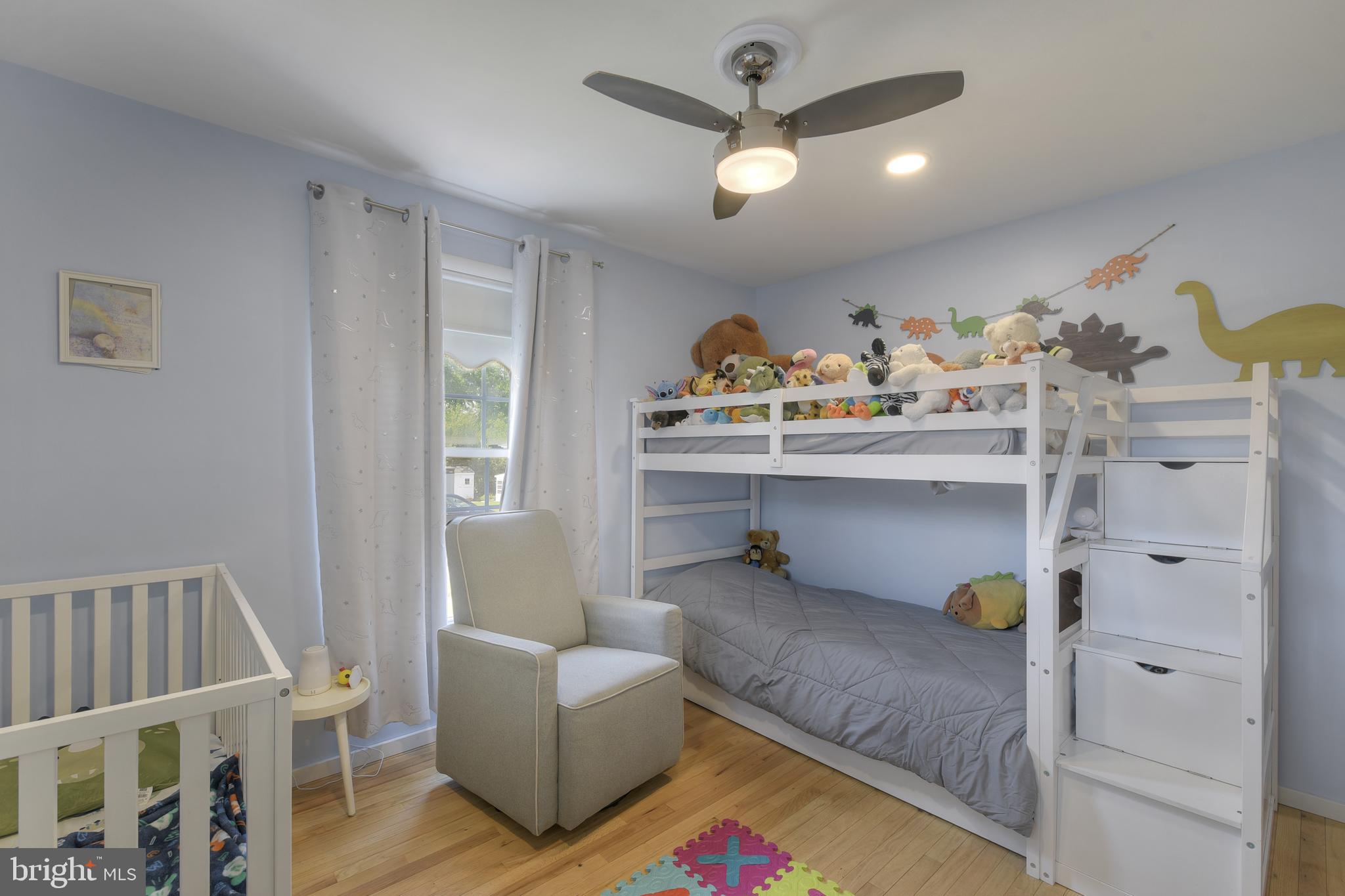 THE HIGHLANDS - Residential