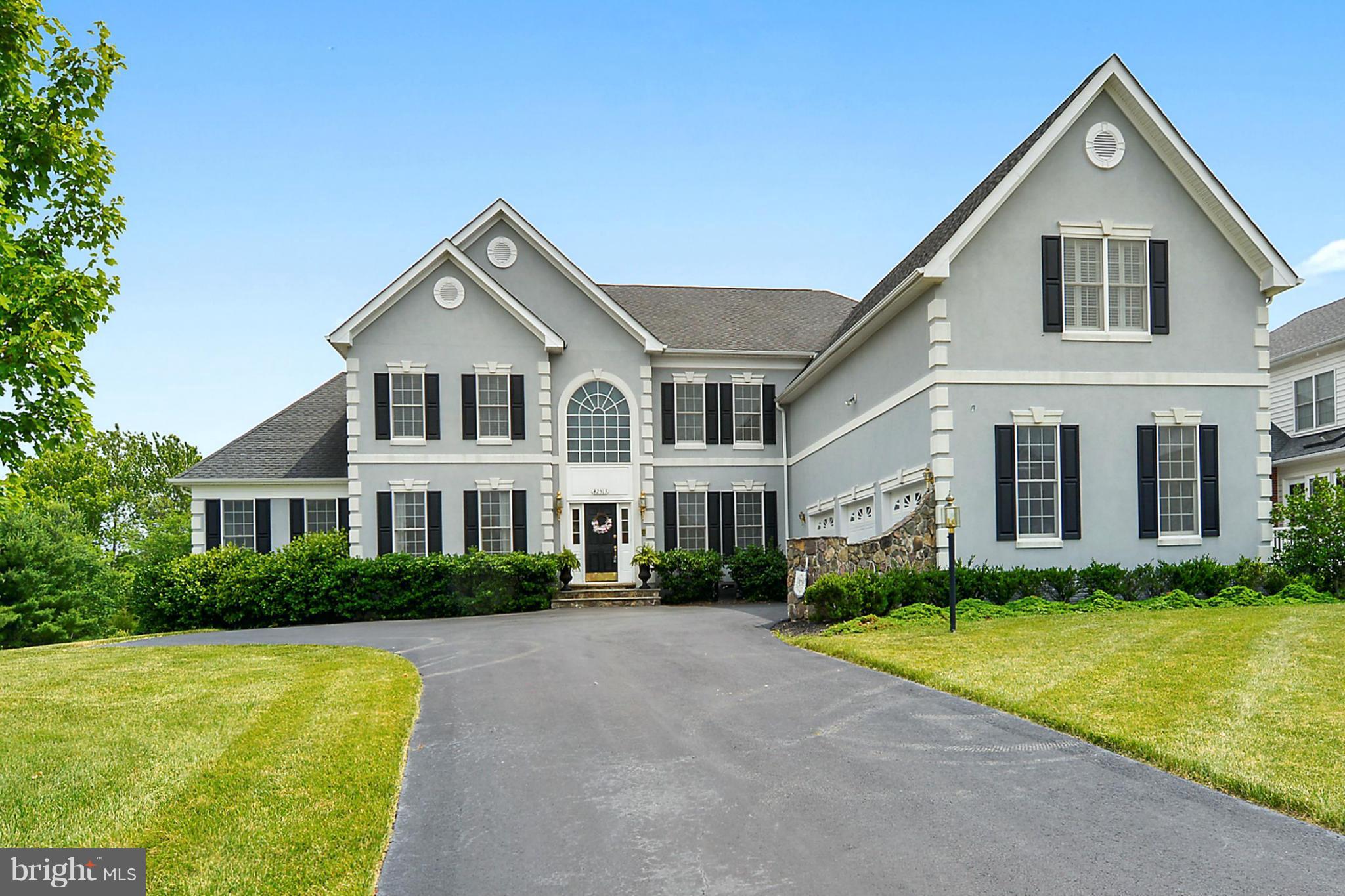 CEDAR HUNT - Residential