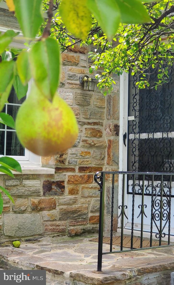 GARDENVILLE - Residential Income