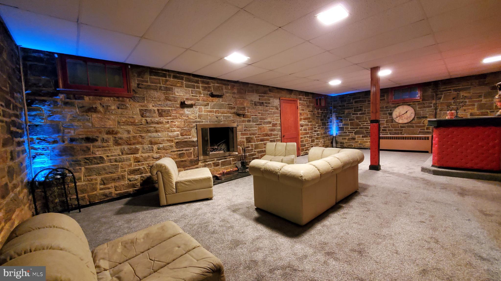 GARDENVILLE - Residential Income