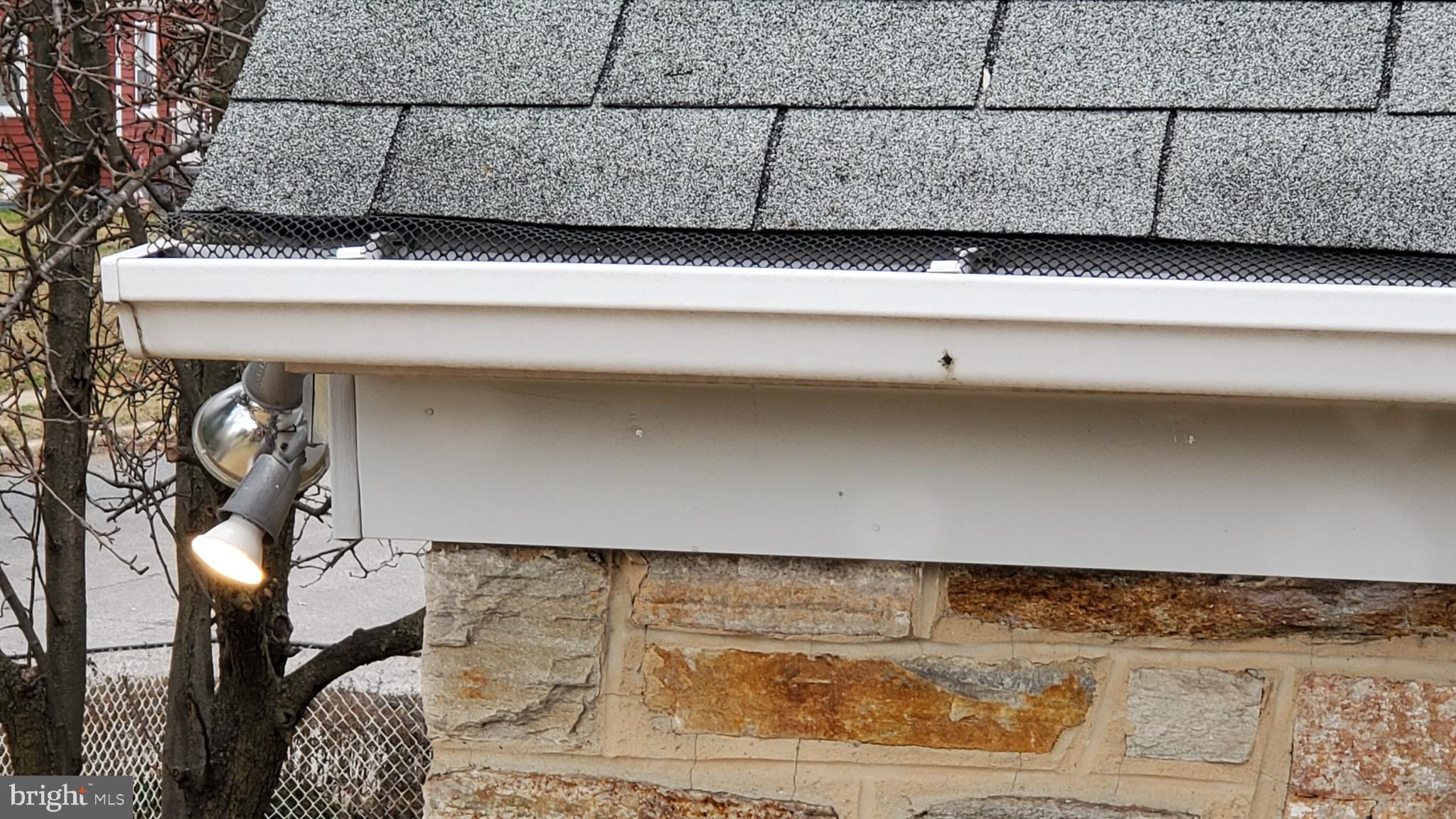 GARDENVILLE - Residential Income