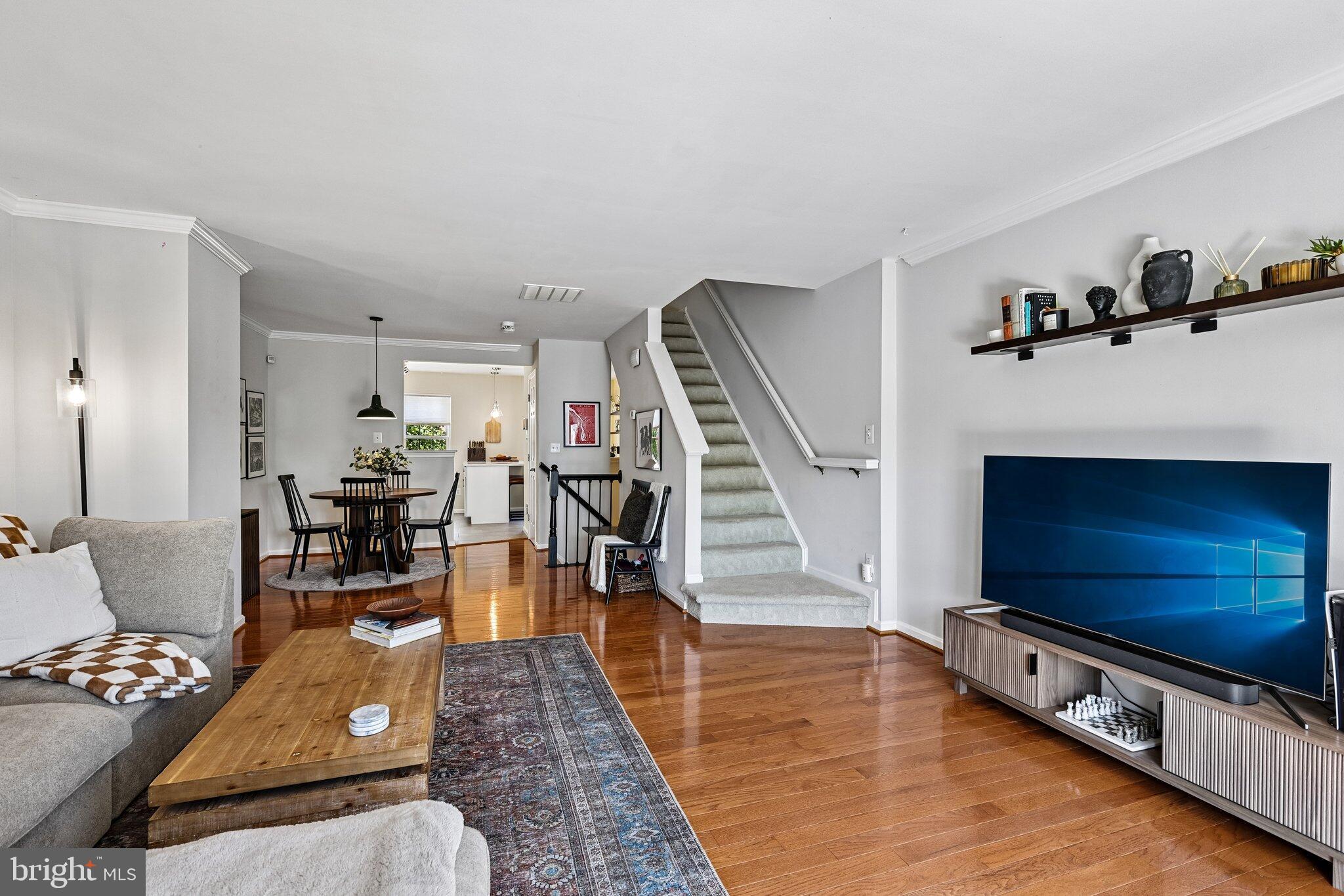 26084 LANDS END DRIVE