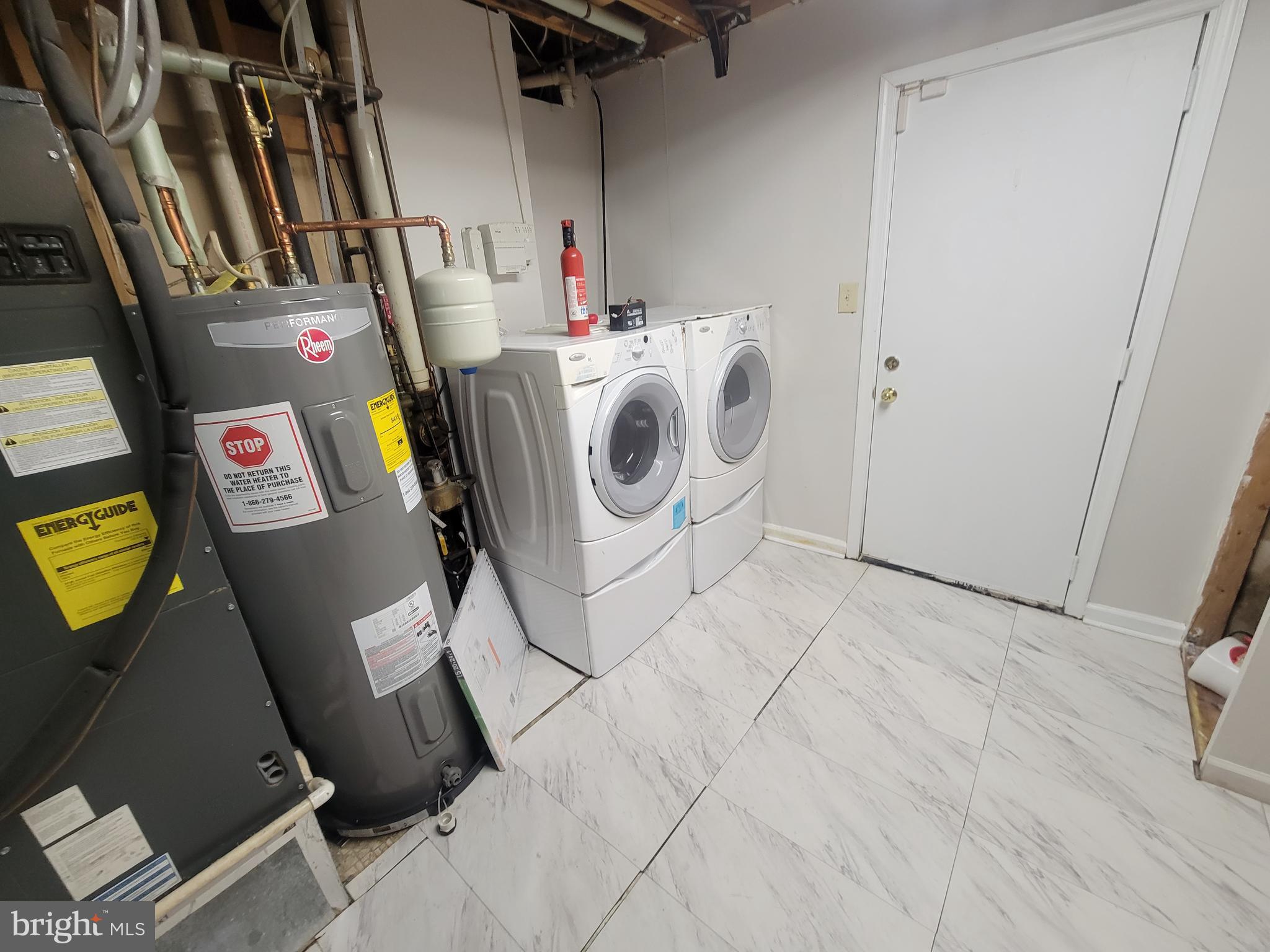 MAPLEWOOD - Residential Lease