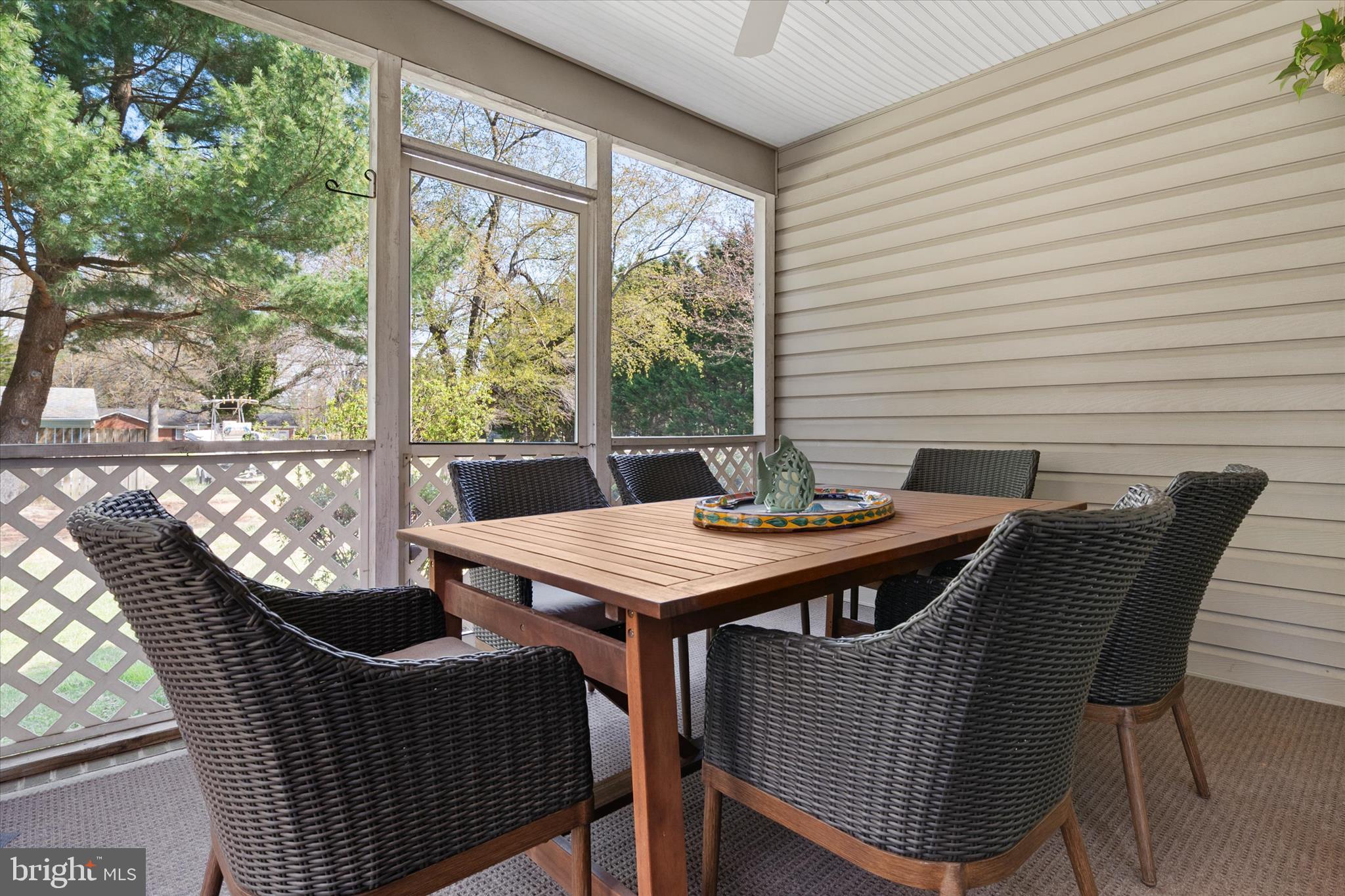 KINGS COURT - Residential