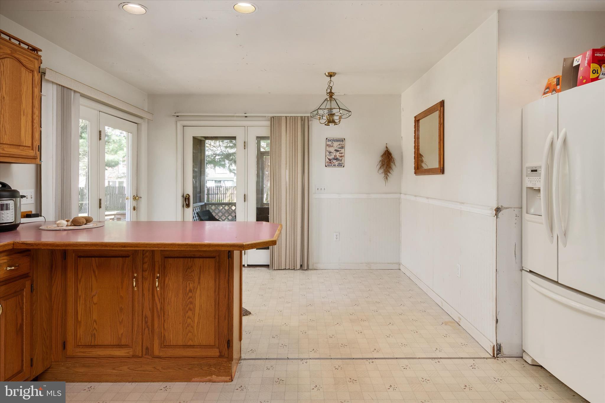 KINGS COURT - Residential