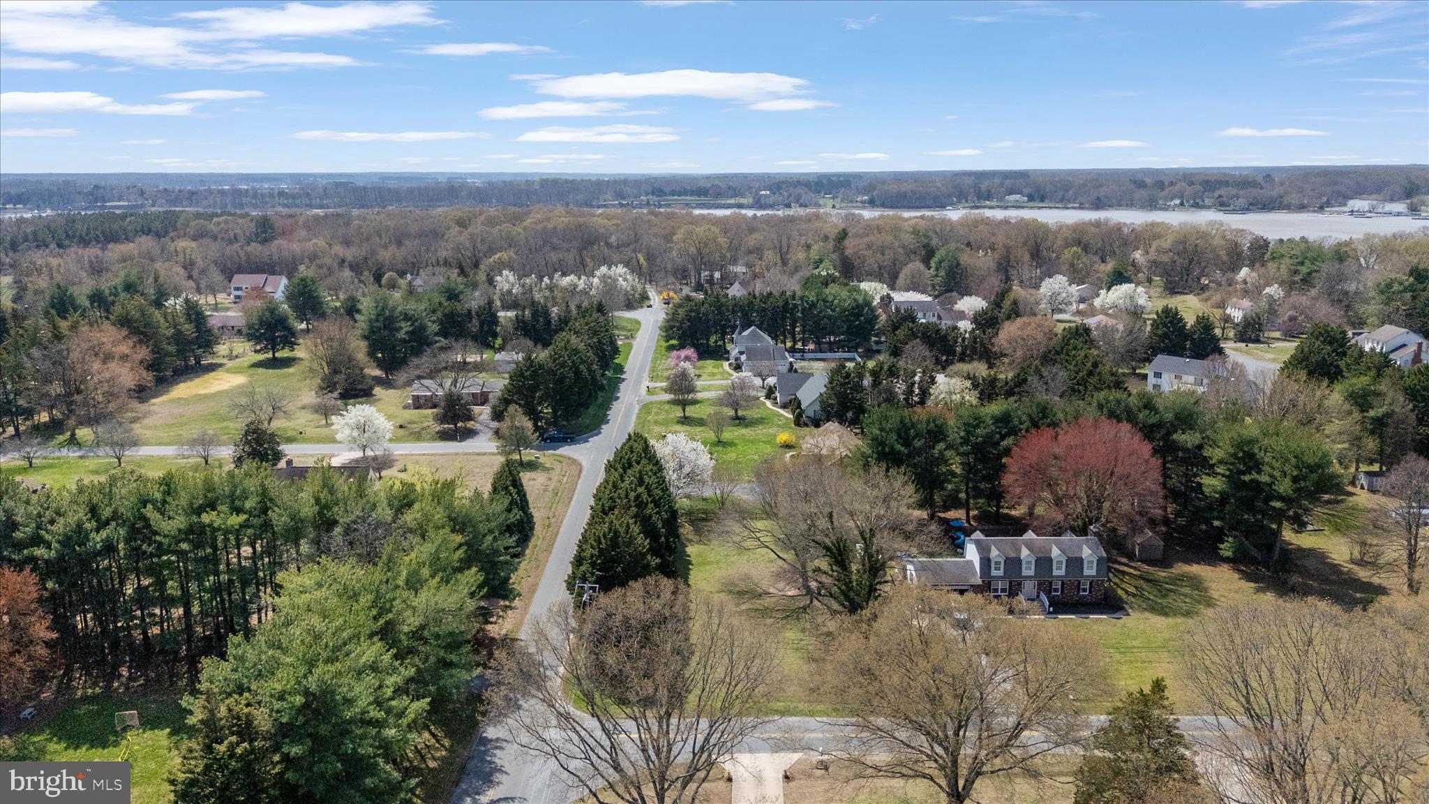 KINGS COURT - Residential