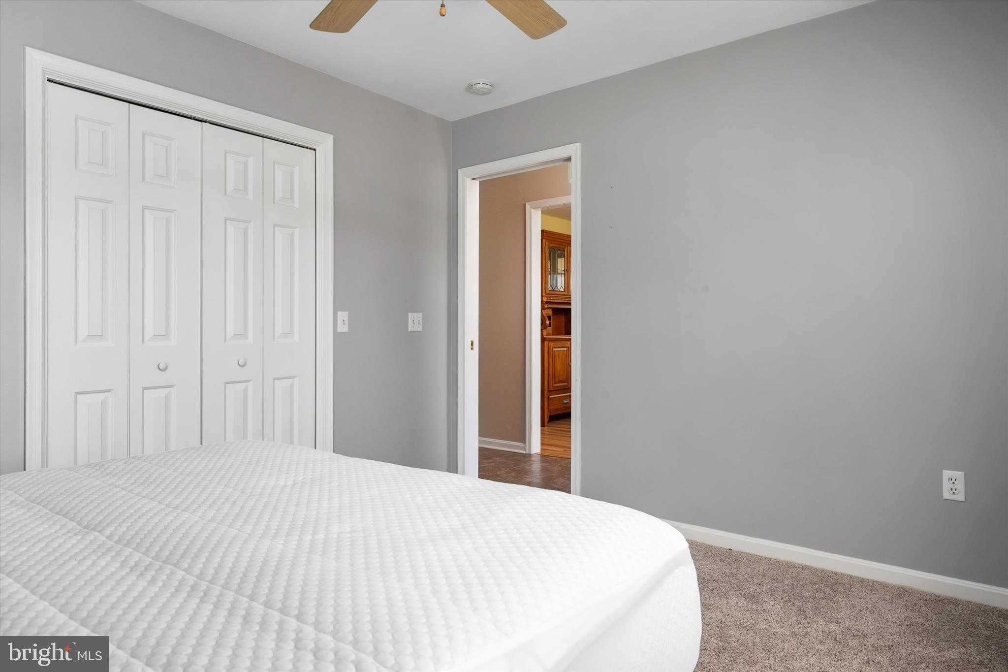 KINGS COURT - Residential