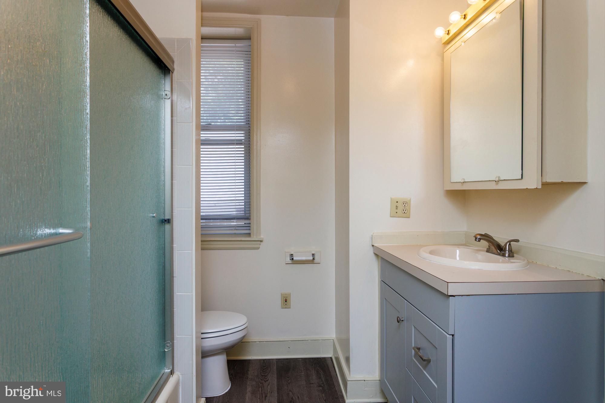 OVERBROOK - Residential Lease