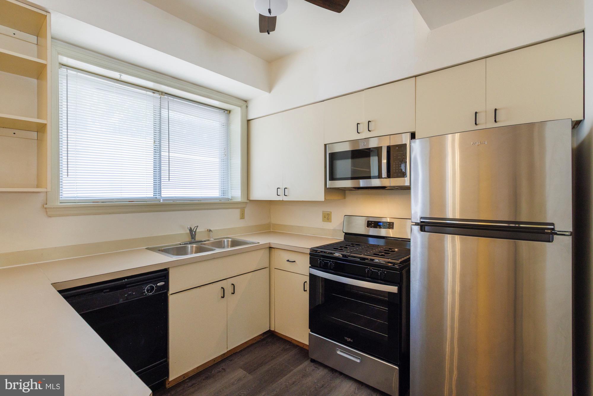 OVERBROOK - Residential Lease