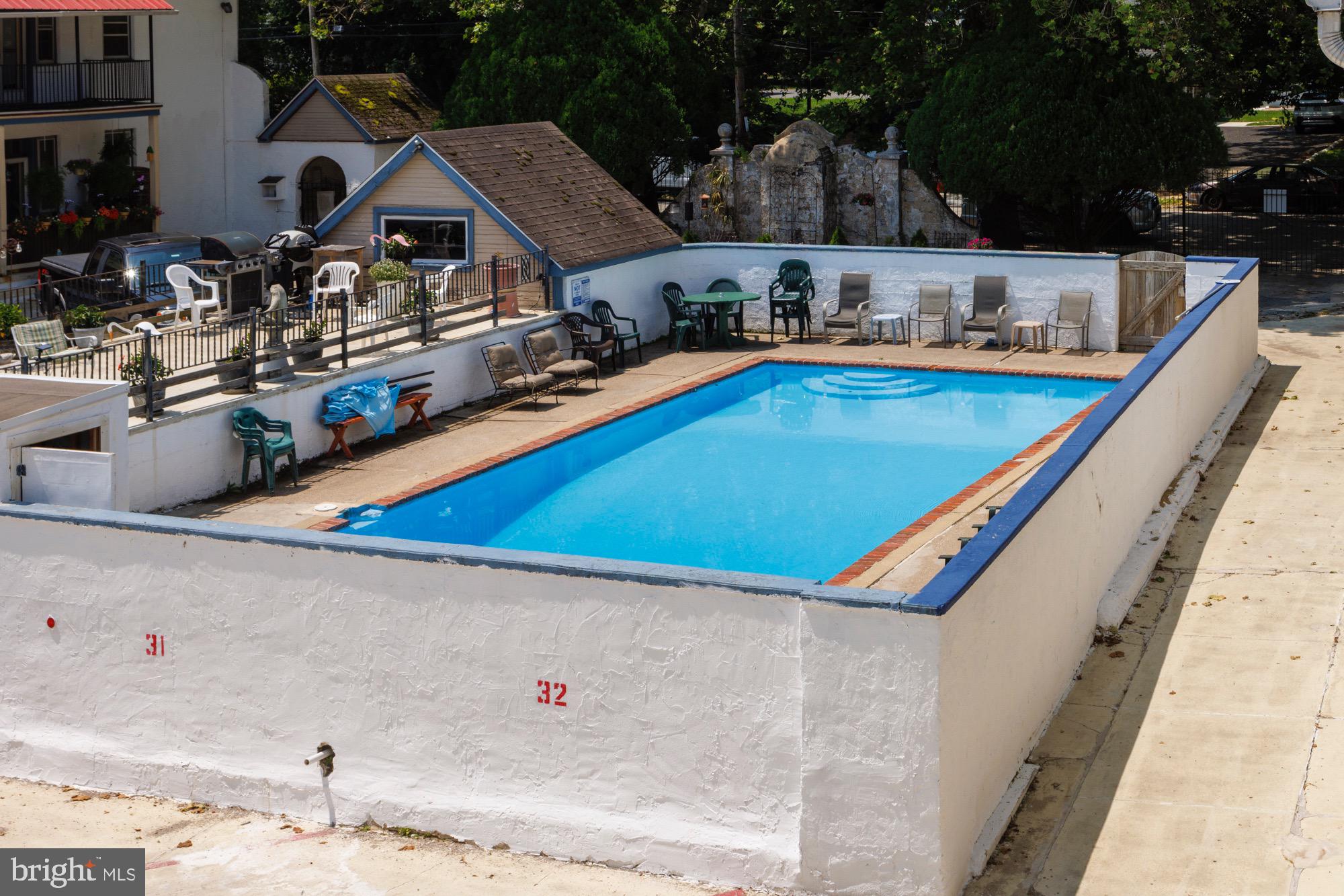 OVERBROOK - Residential Lease