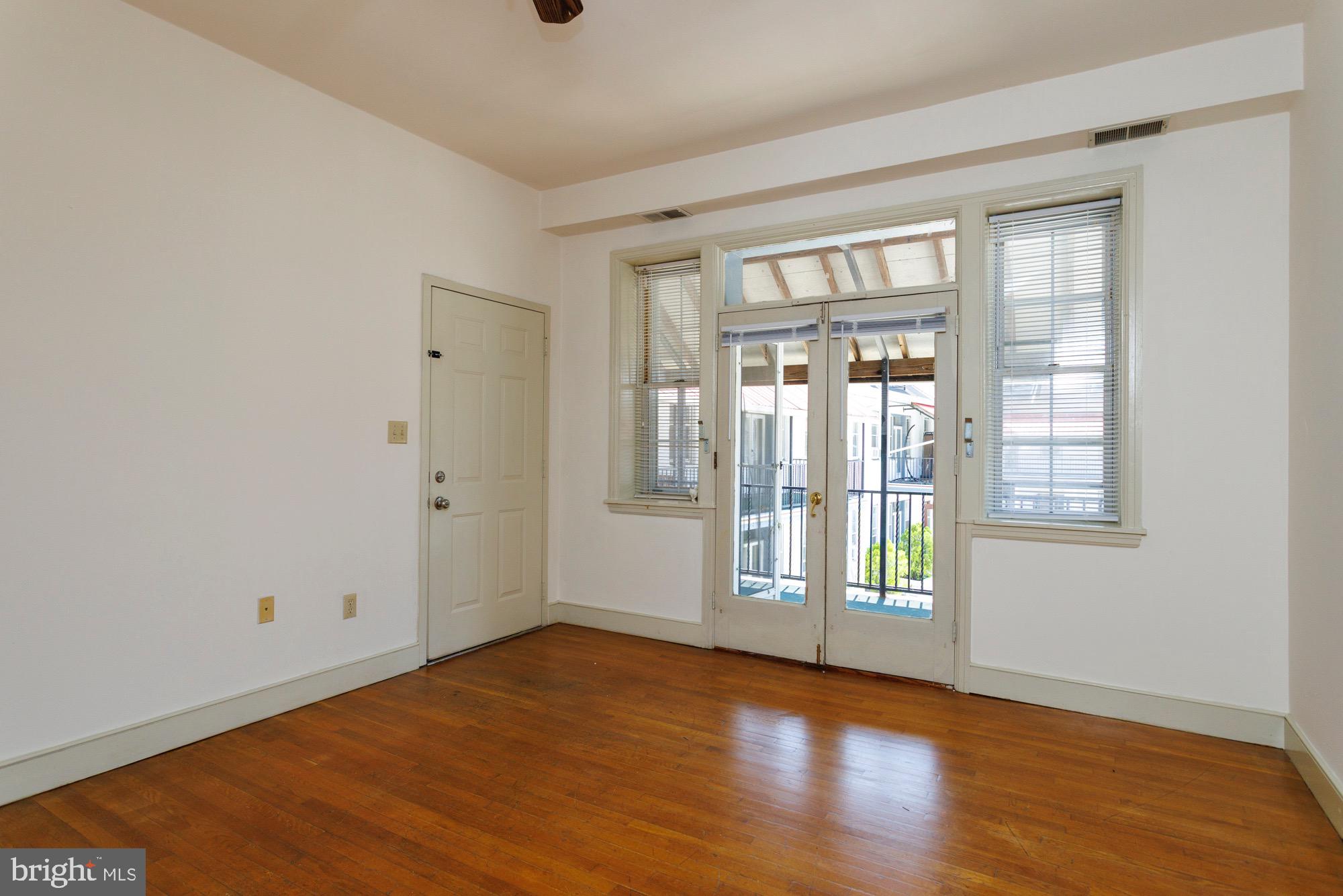 OVERBROOK - Residential Lease