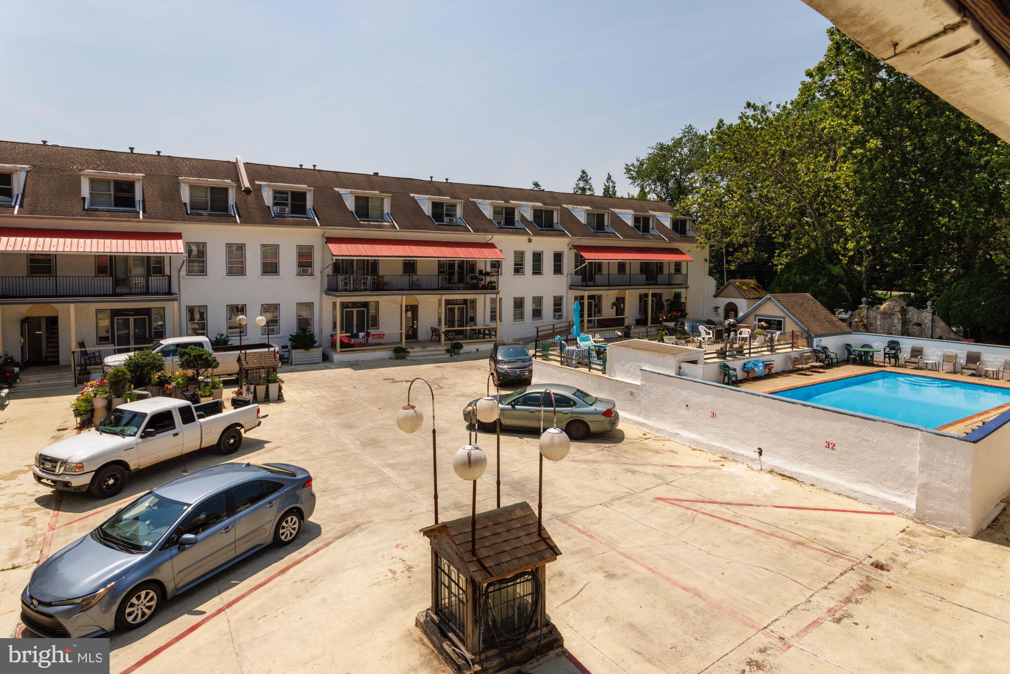 OVERBROOK - Residential Lease