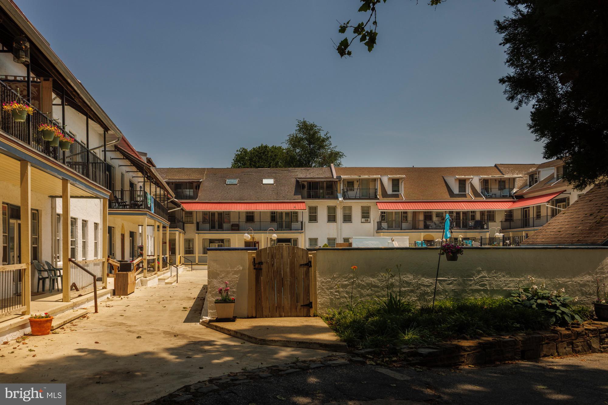 OVERBROOK - Residential Lease