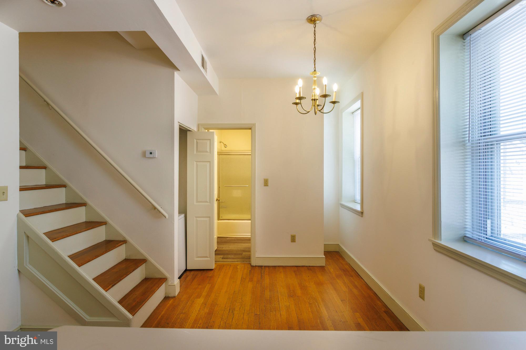 OVERBROOK - Residential Lease