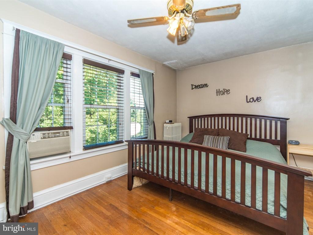 HAMILTON PARK - Residential