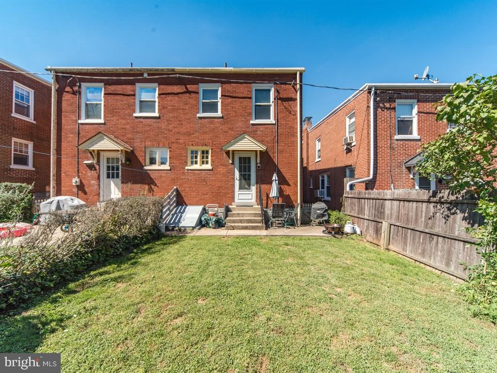 HAMILTON PARK - Residential