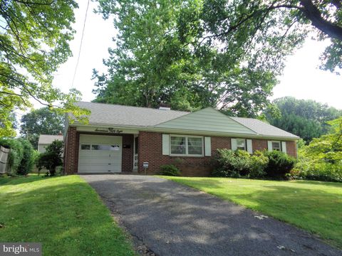 Photo of 1758 WHEATLAND AVE, LANCASTER, PA 17603 (MLS # PALA2035438)