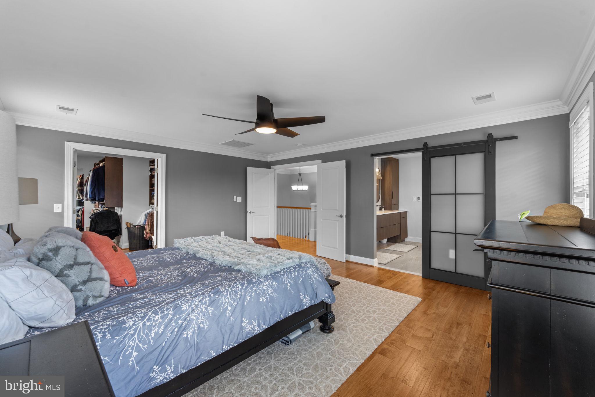 VIENNA WOODS - Residential