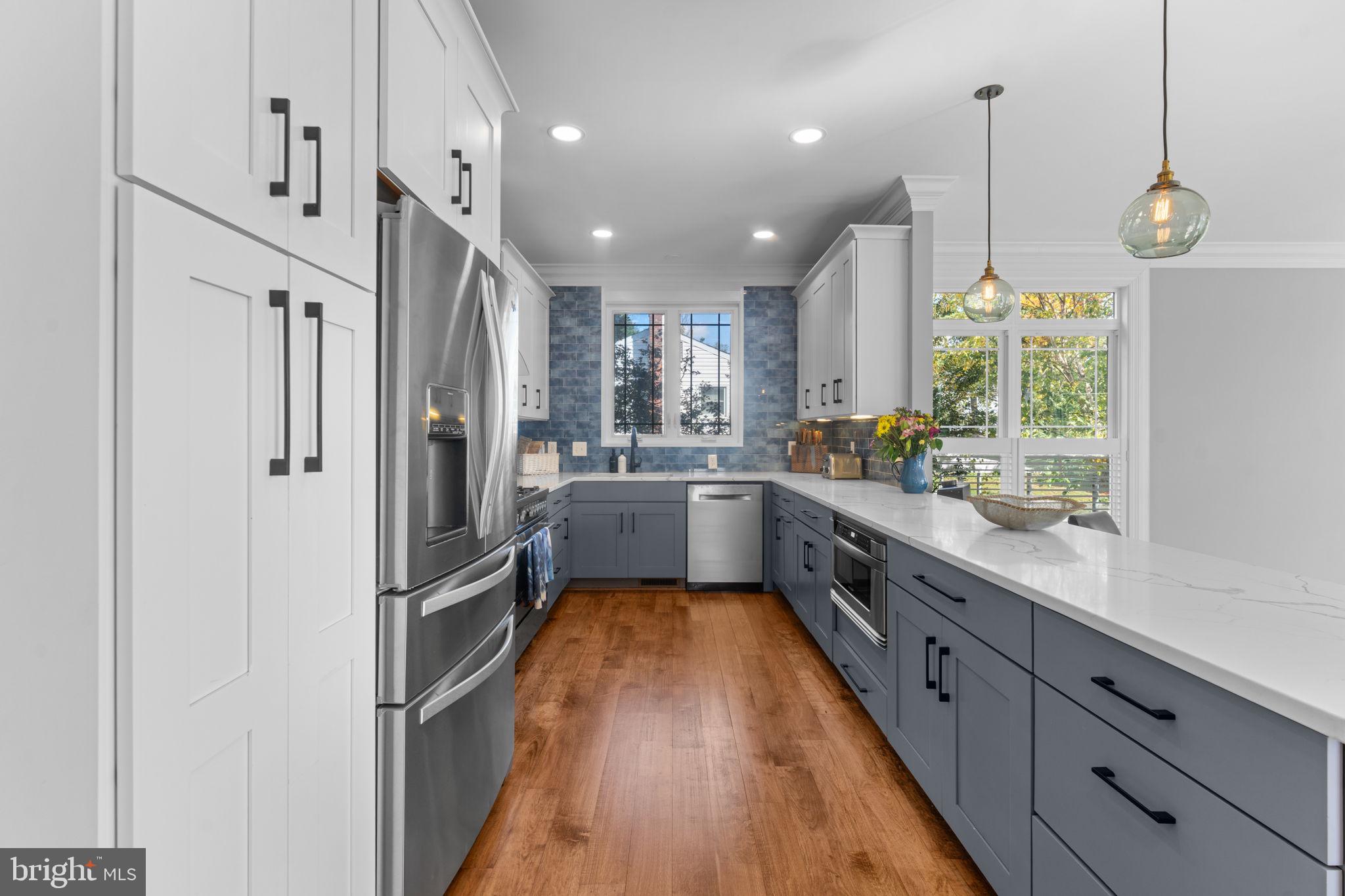 VIENNA WOODS - Residential