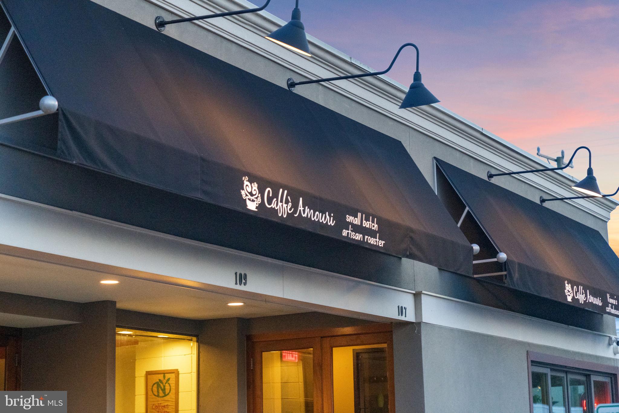 VIENNA WOODS - Residential