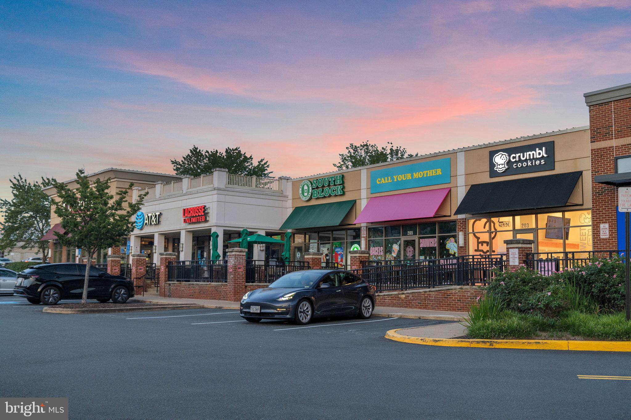 VIENNA WOODS - Residential