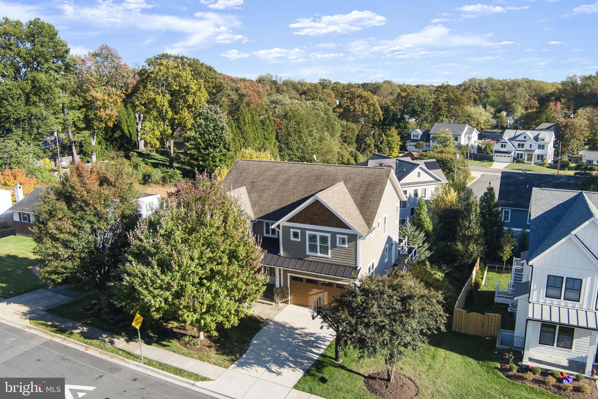 VIENNA WOODS - Residential