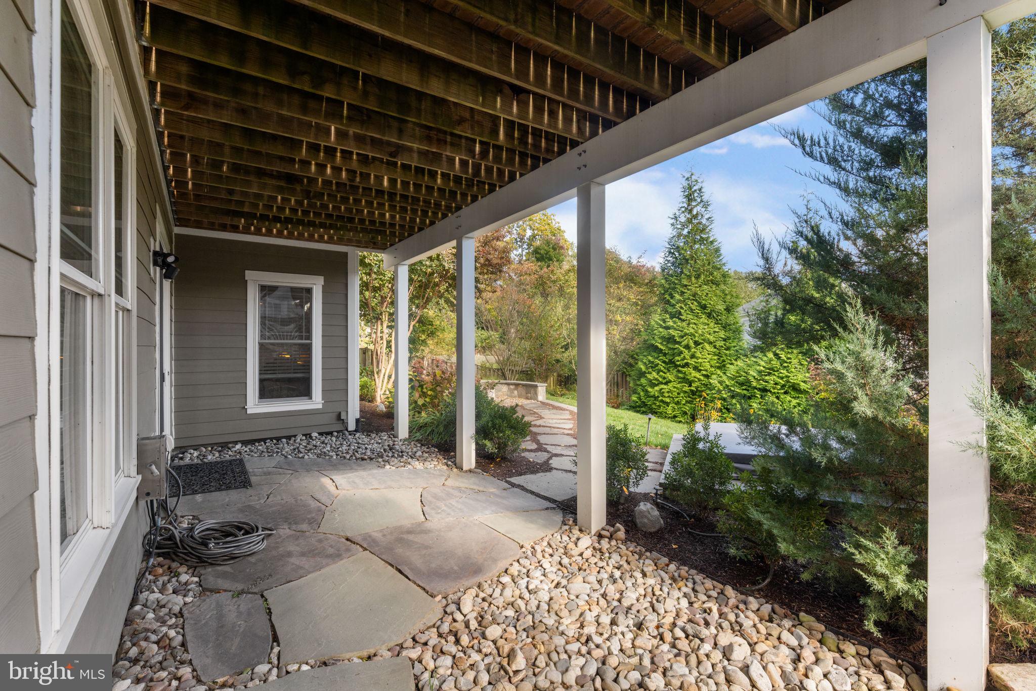 VIENNA WOODS - Residential