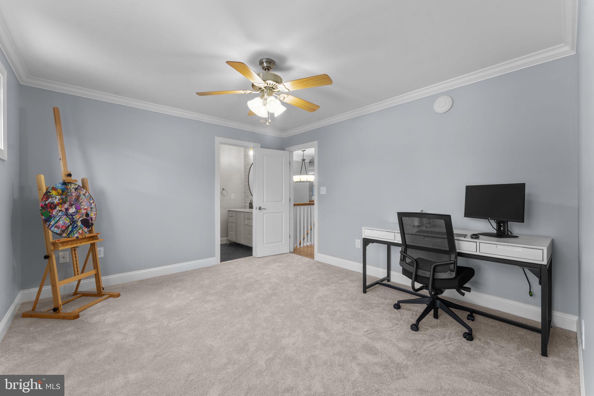 VIENNA WOODS - Residential