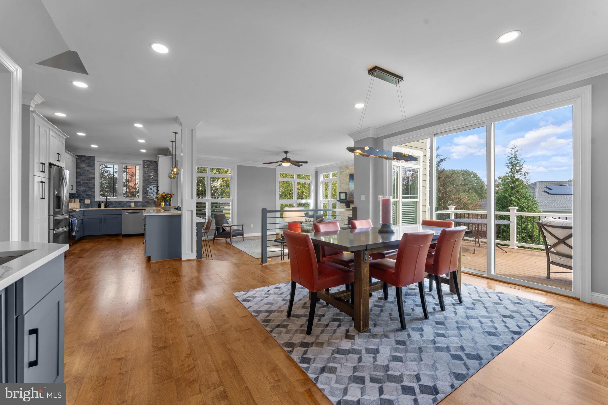 VIENNA WOODS - Residential