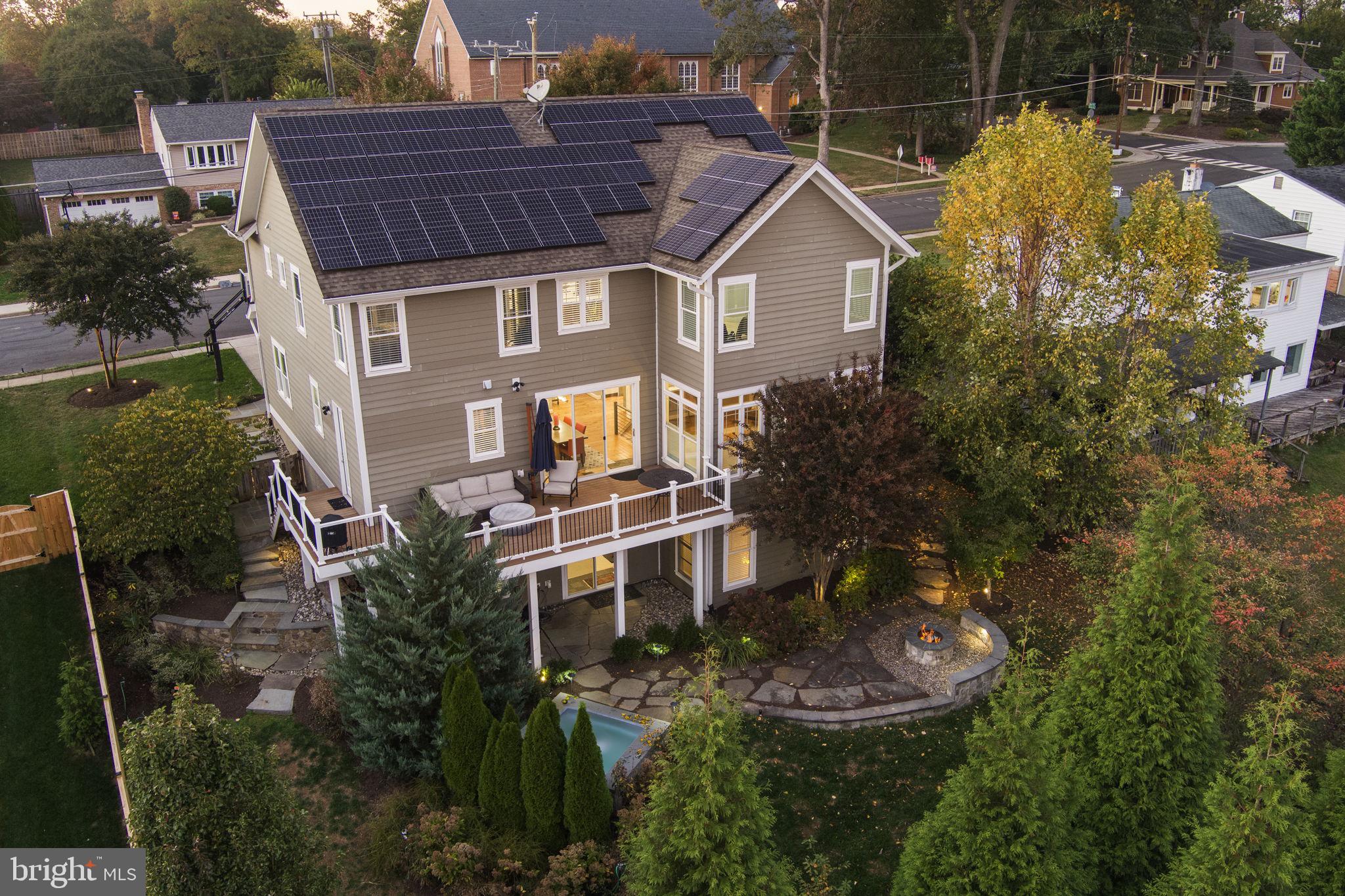 VIENNA WOODS - Residential