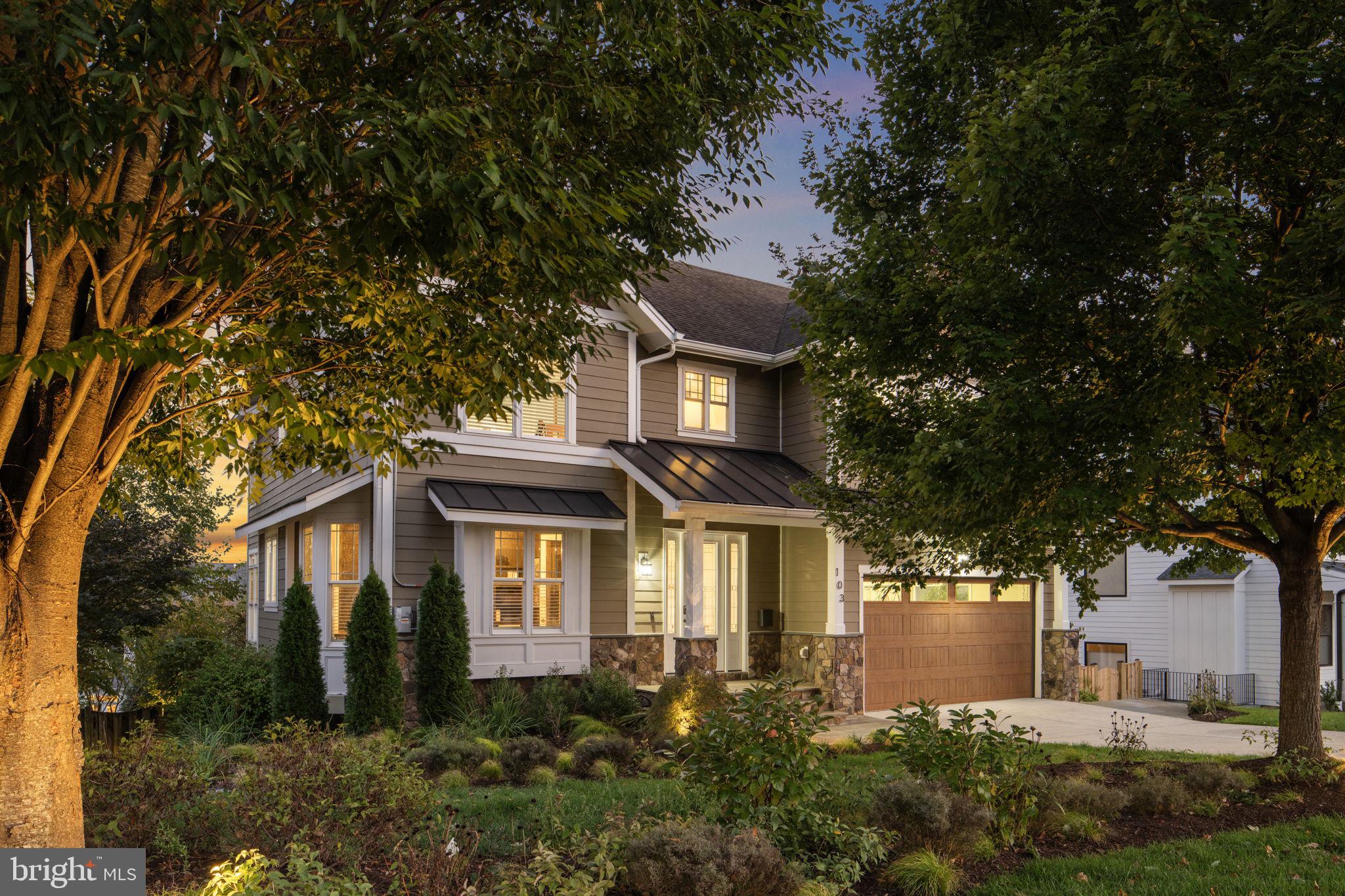 VIENNA WOODS - Residential