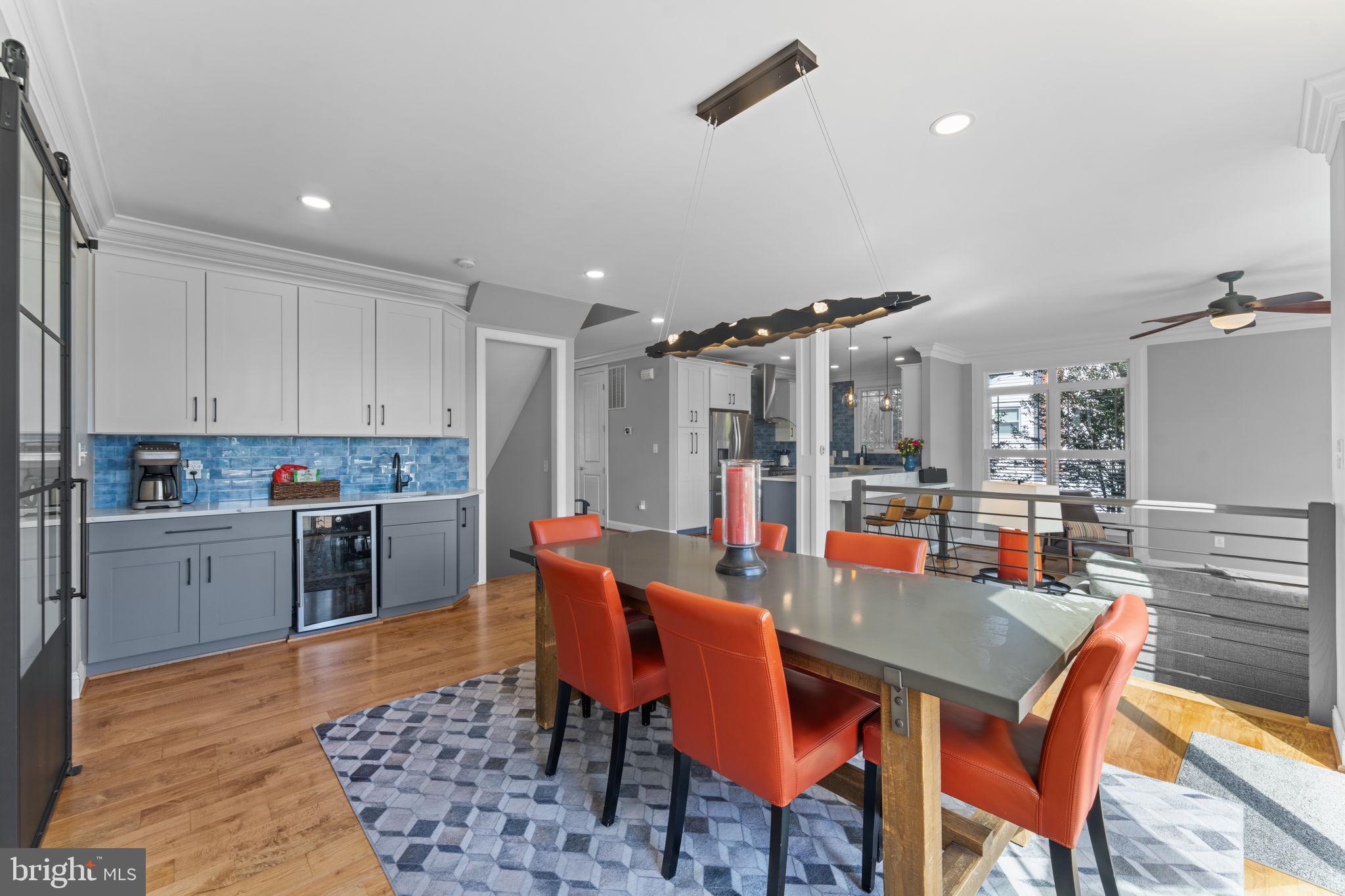 VIENNA WOODS - Residential