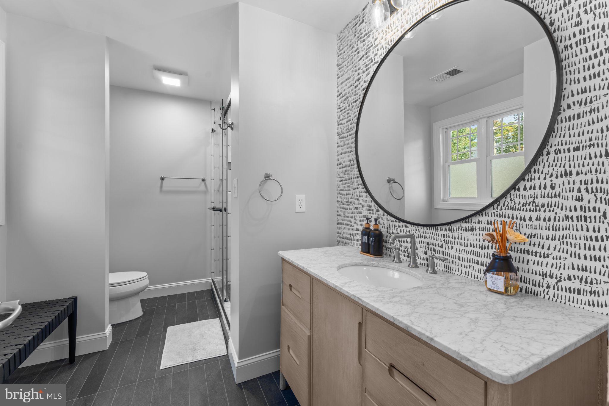 VIENNA WOODS - Residential