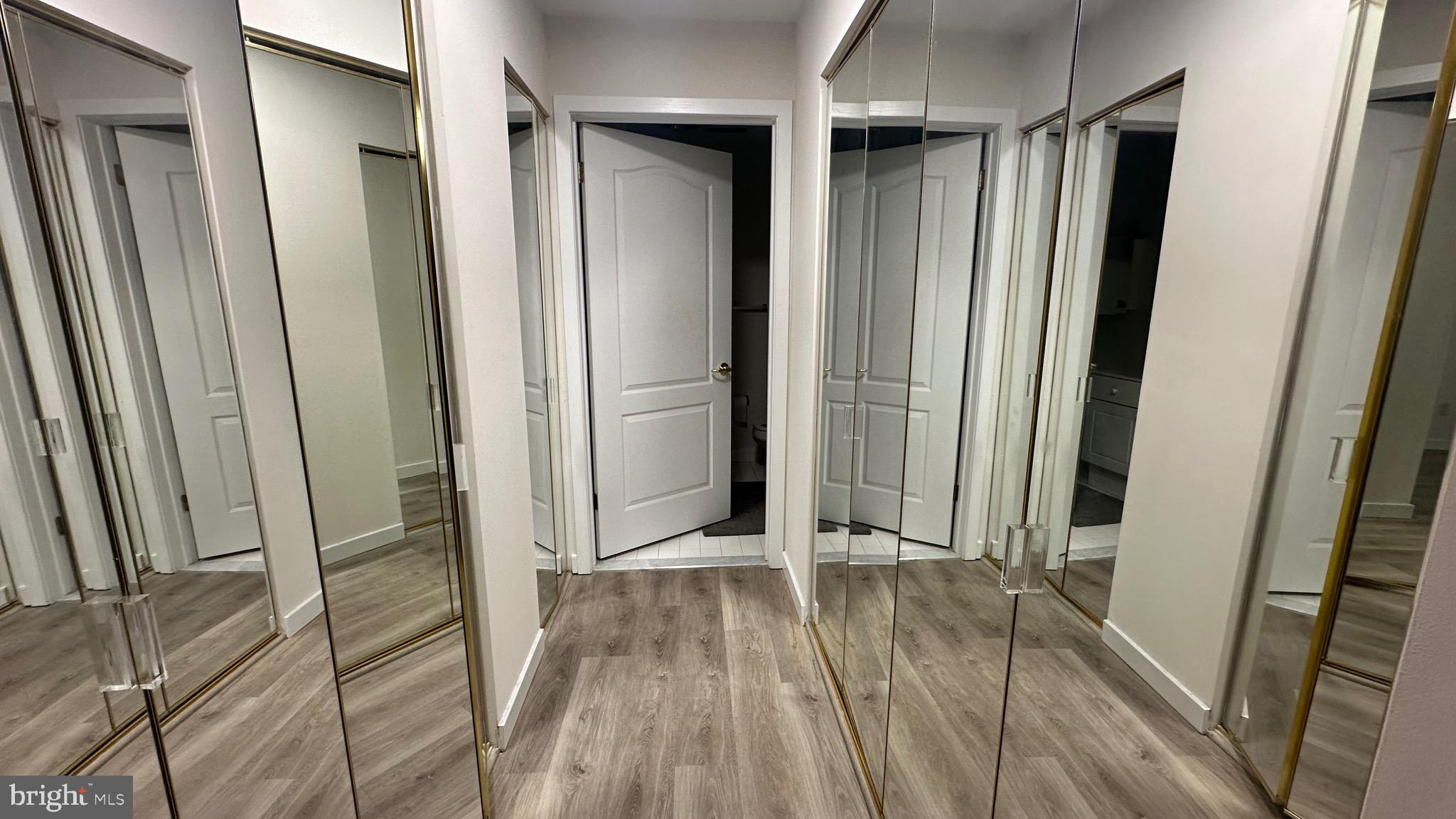 FOUNTAIN POINTE - Residential