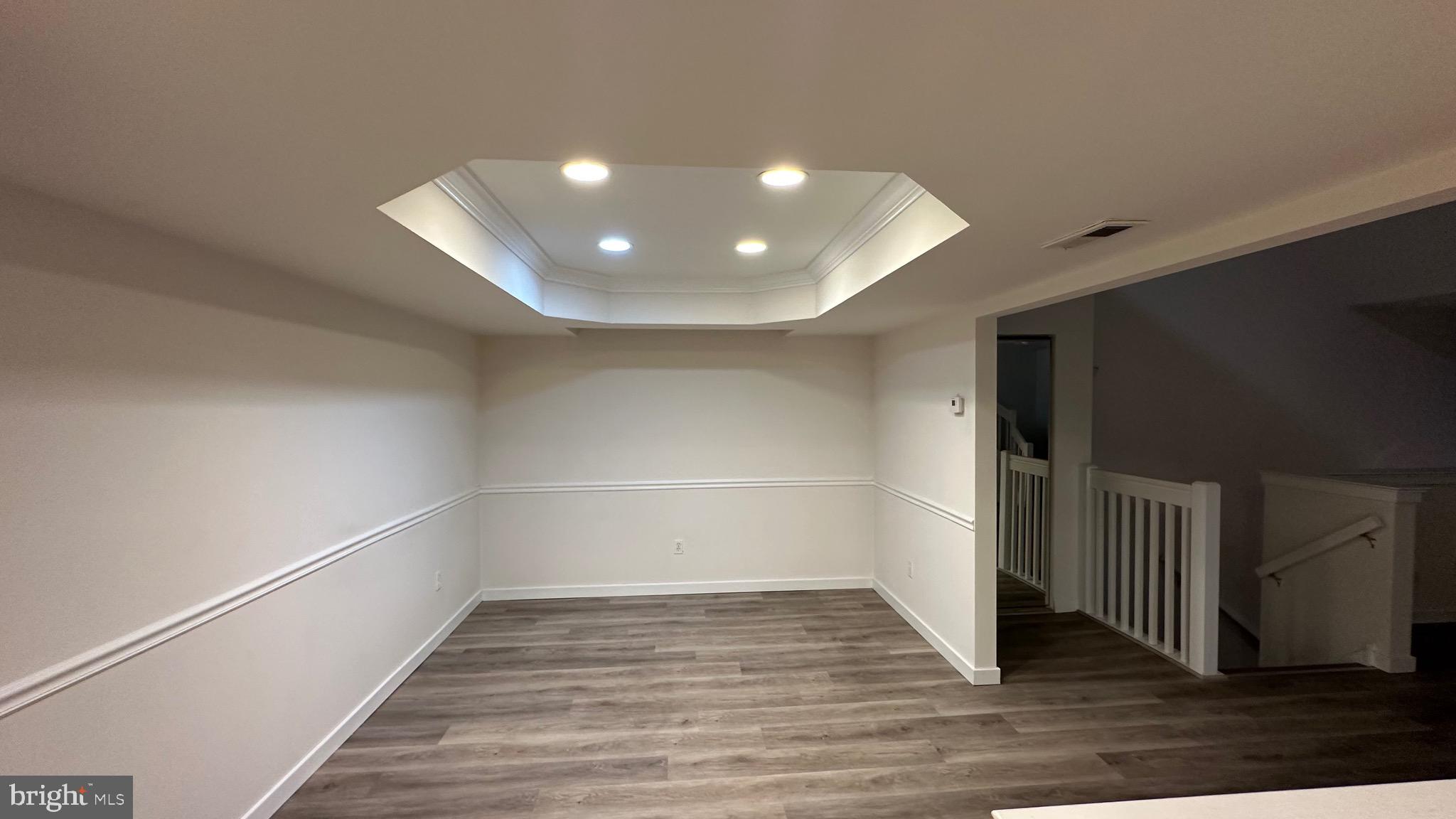 FOUNTAIN POINTE - Residential