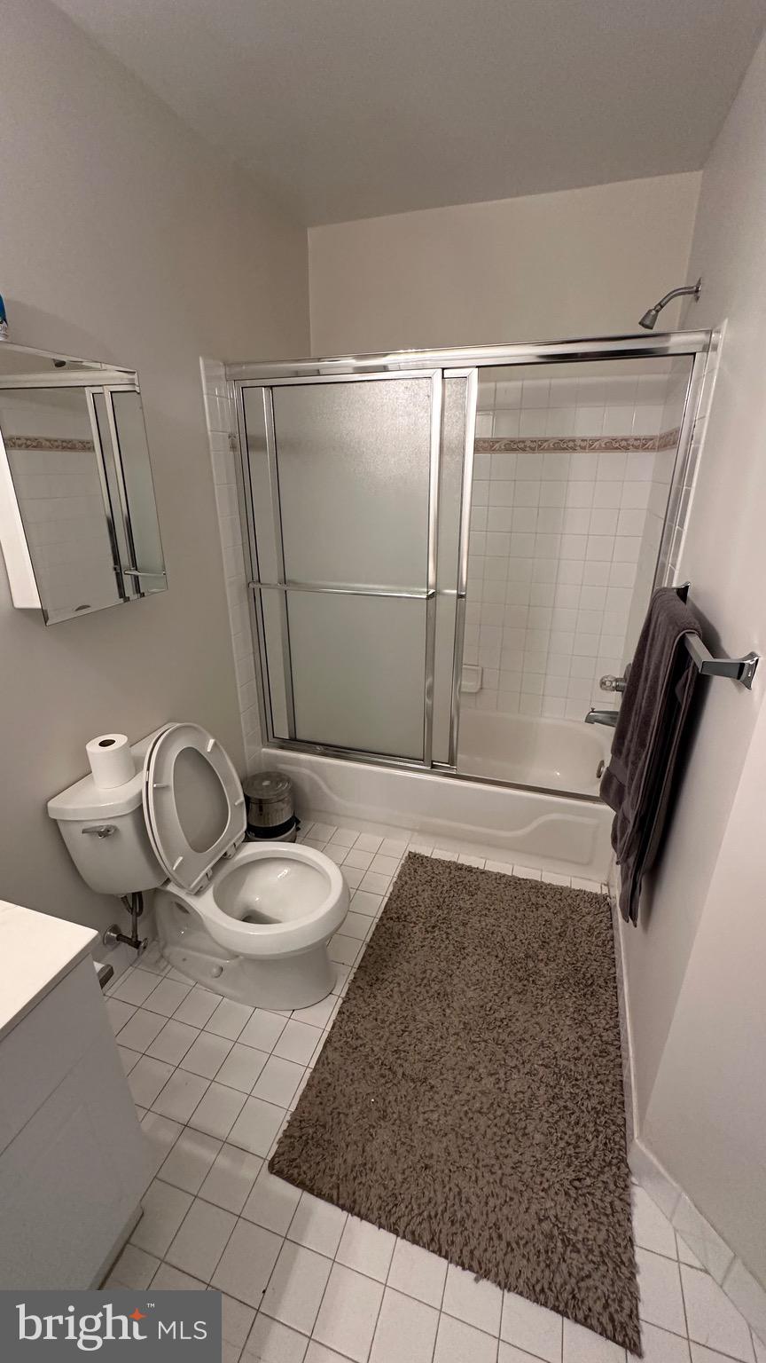 FOUNTAIN POINTE - Residential