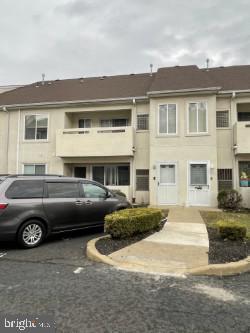 FOUNTAIN POINTE - Residential