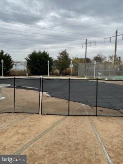 FOUNTAIN POINTE - Residential