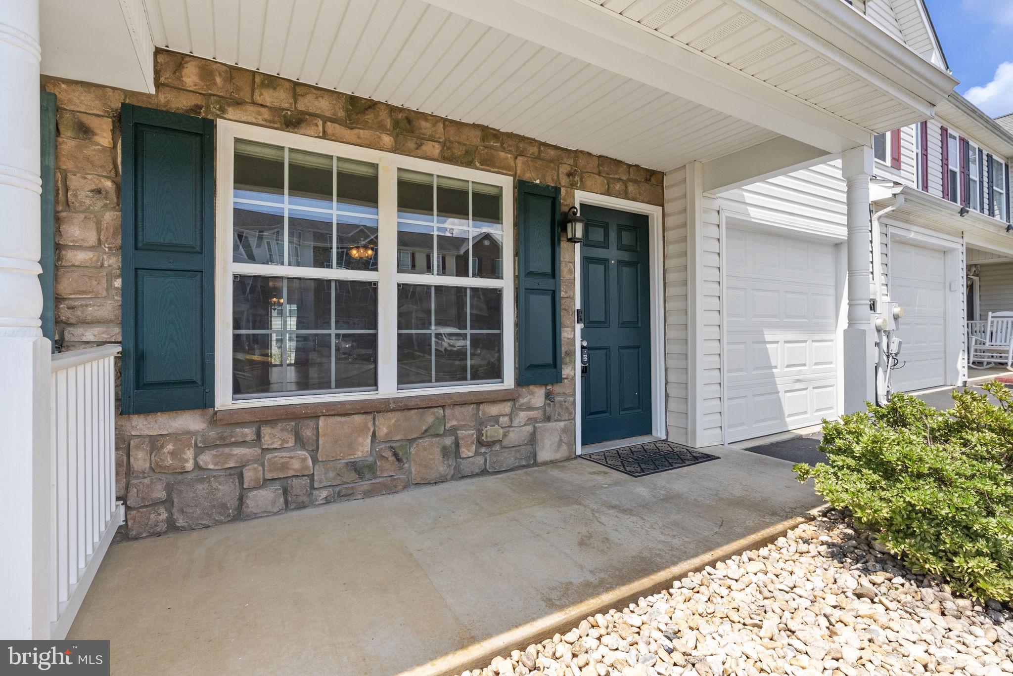 BRIAR RUN - Residential