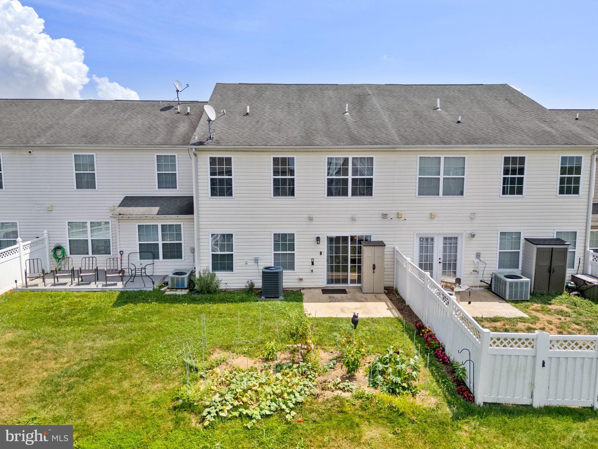 BRIAR RUN - Residential