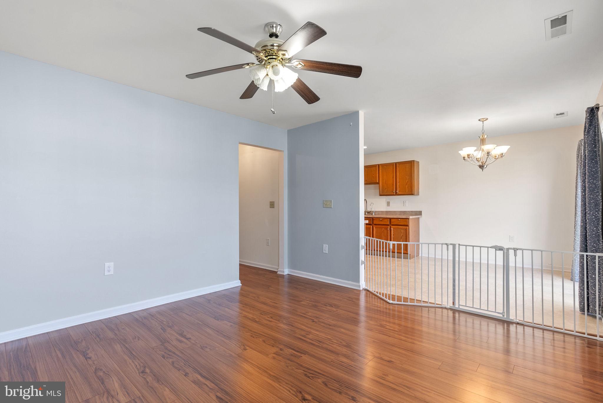 BRIAR RUN - Residential