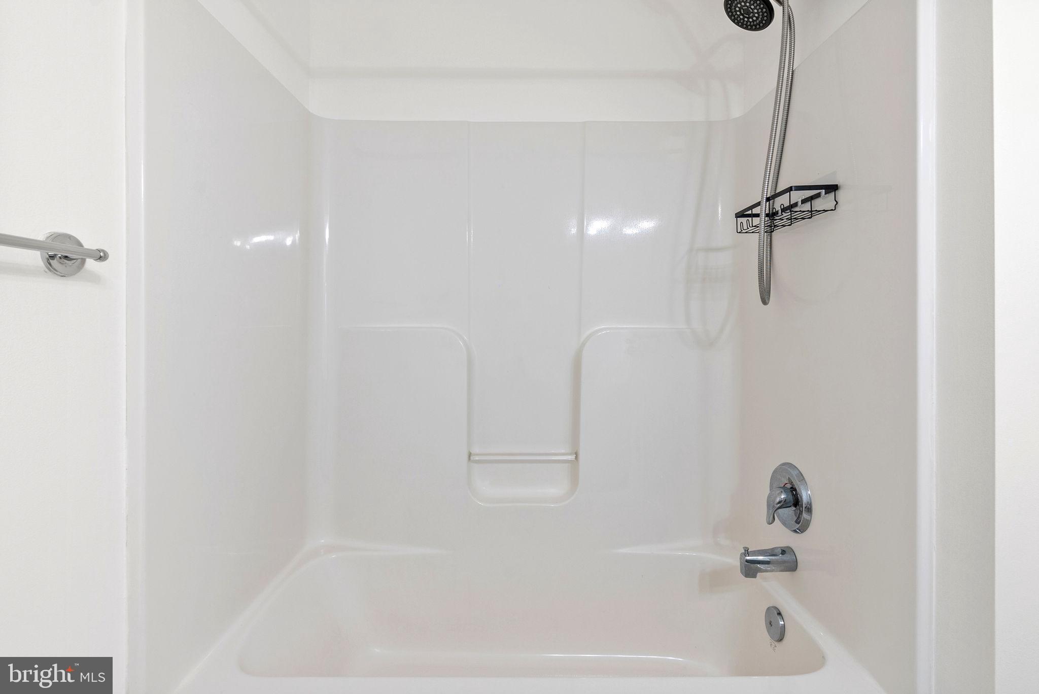 BRIAR RUN - Residential