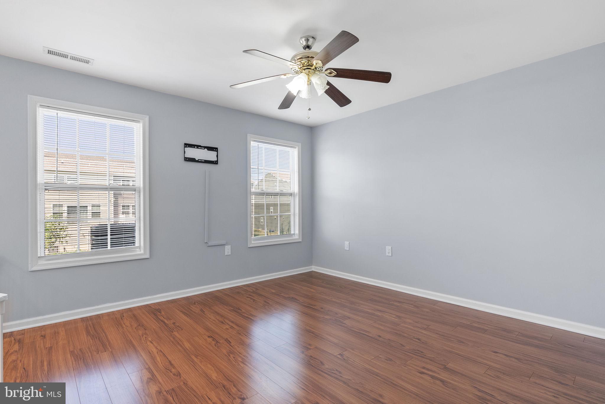 BRIAR RUN - Residential