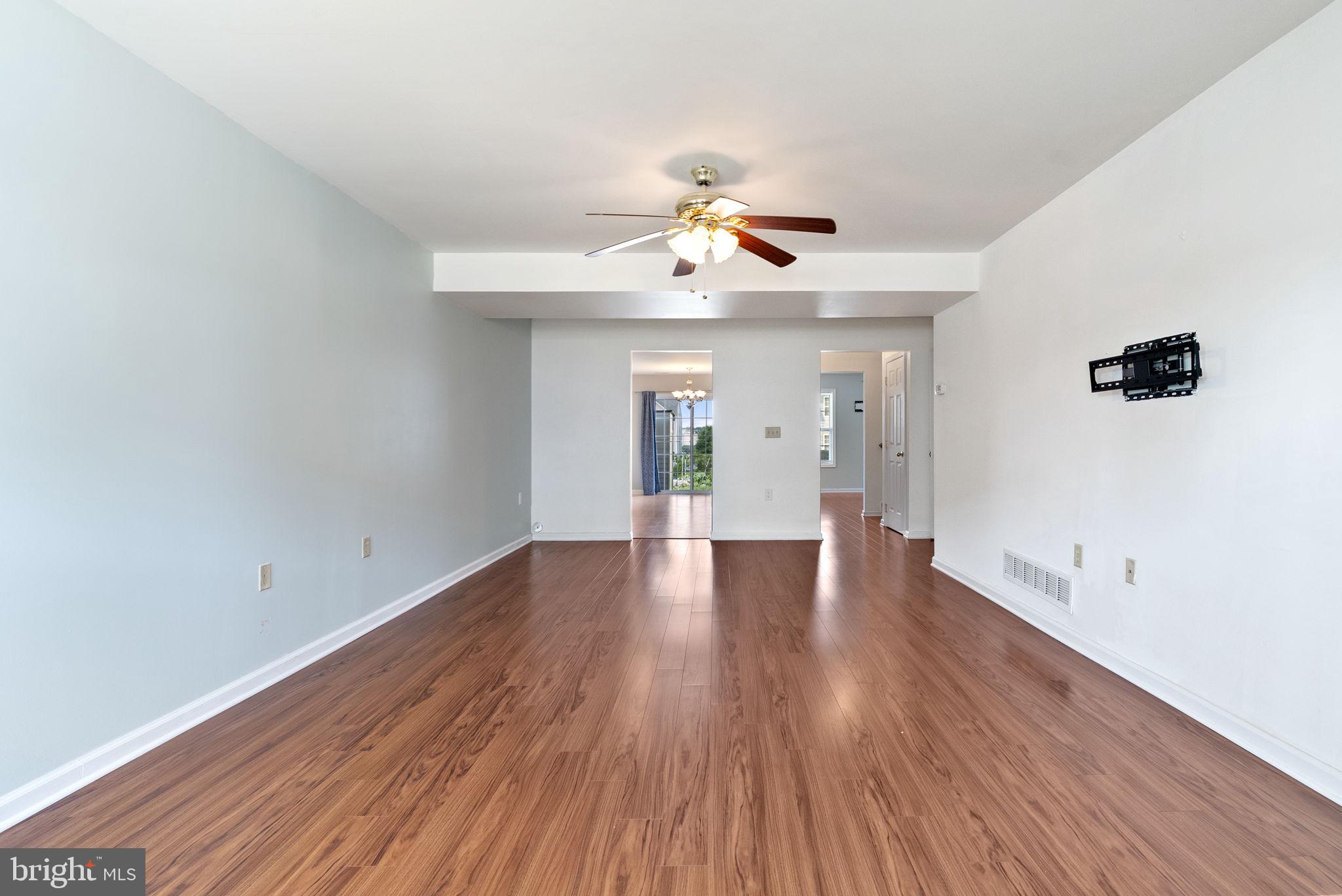 BRIAR RUN - Residential