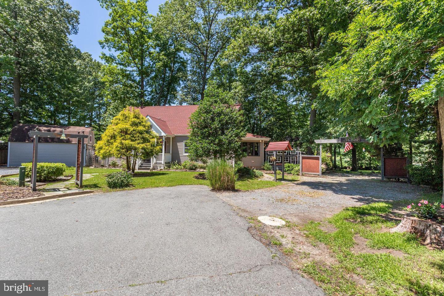 FRANKLIN MANOR BEACH - Residential