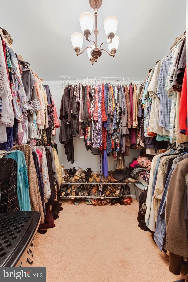 FRANKLIN MANOR BEACH - Residential