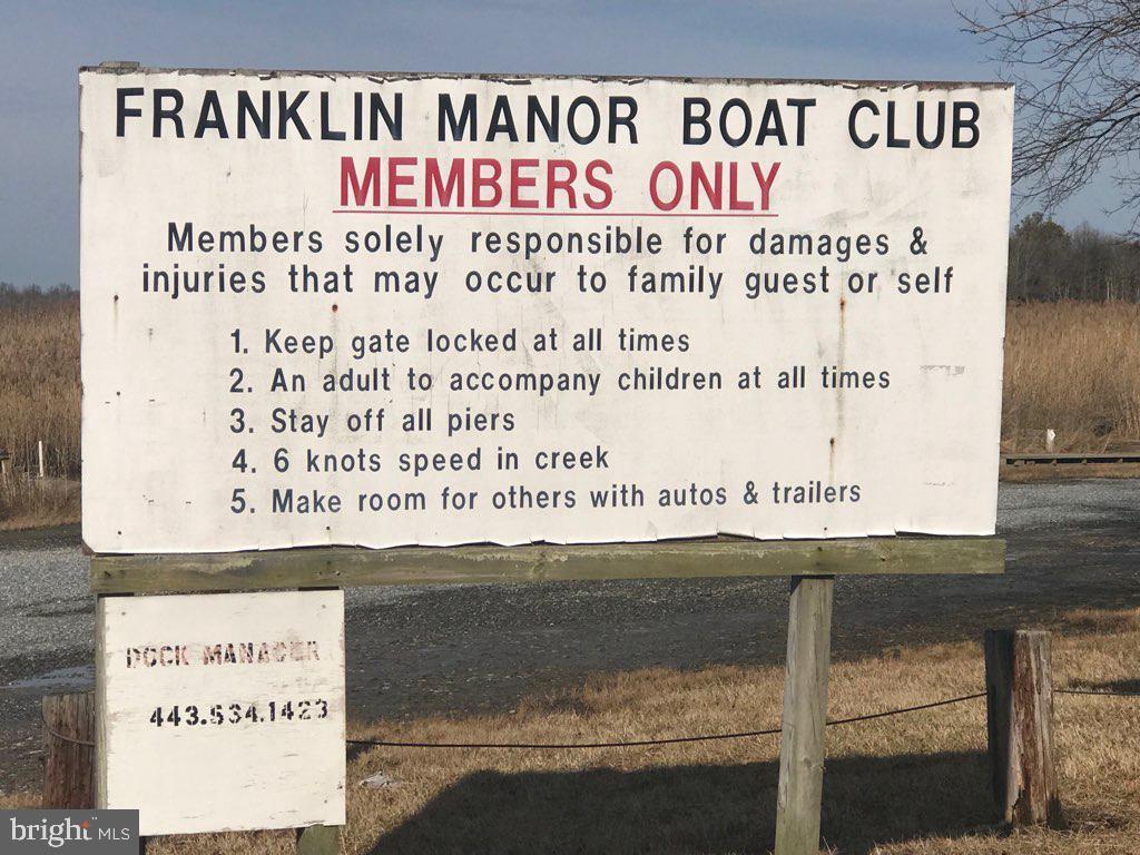 FRANKLIN MANOR BEACH - Residential